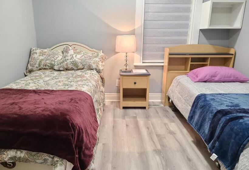 住宿加早餐 Downtown Ottawa Spacious Room Accommodation