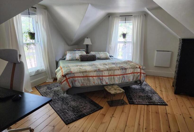 住宿加早餐  Wrong Address