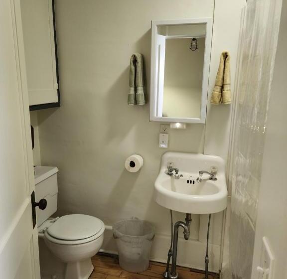 住宿加早餐  Wrong Address