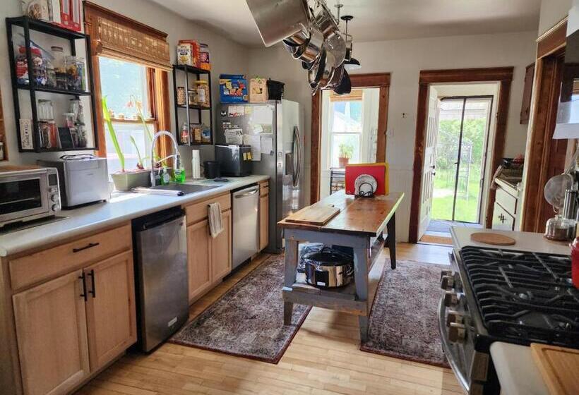 住宿加早餐  Wrong Address