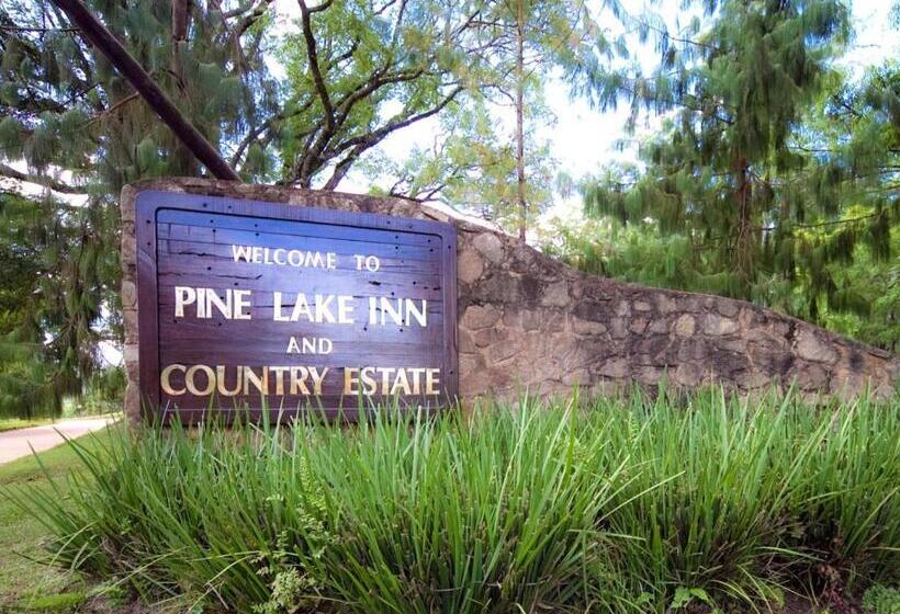 Blue Zone Leisure At Pine Lake Inn Resort