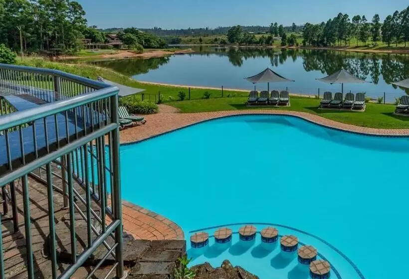 Blue Zone Leisure At Pine Lake Inn Resort