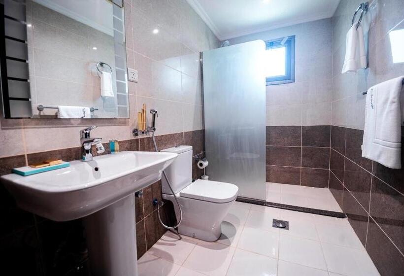 Hotel فنـــــــــدق ايليفــــــــــــار Elevar