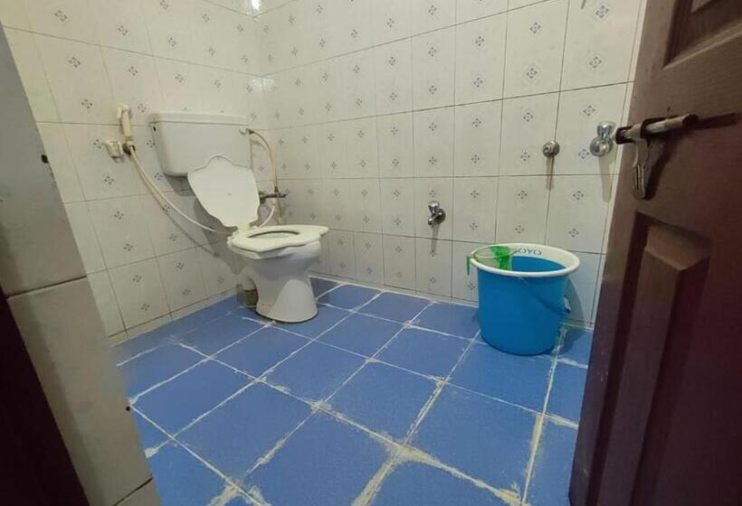 酒店 Chinmayi Tourist Home   Opposite To Temple Only 50 M