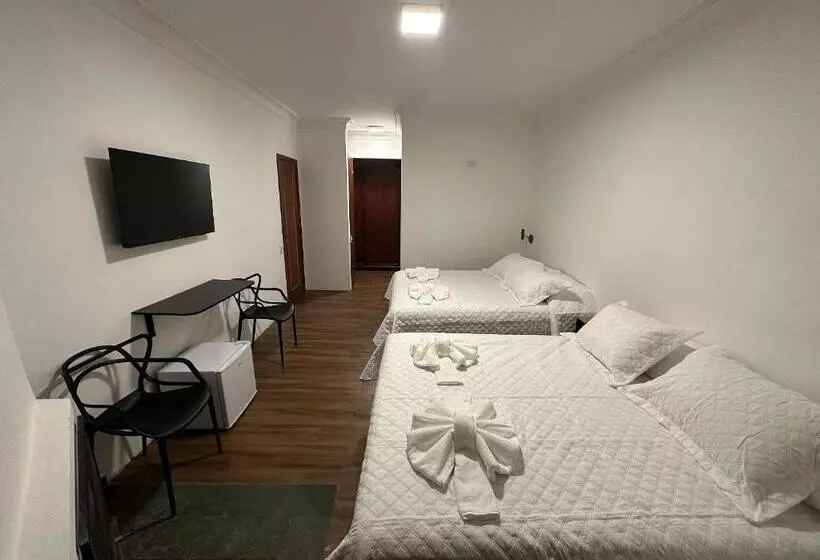 هتل Flat Acolhedor Para 5 Pessoas Em Campos Do Jordão