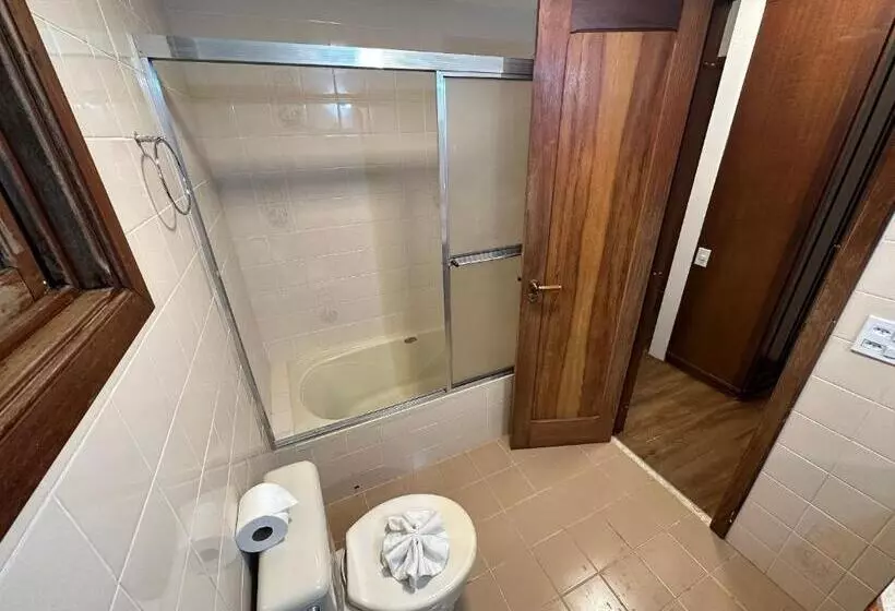 Hotelli Flat Acolhedor Para 5 Pessoas Em Campos Do Jordão