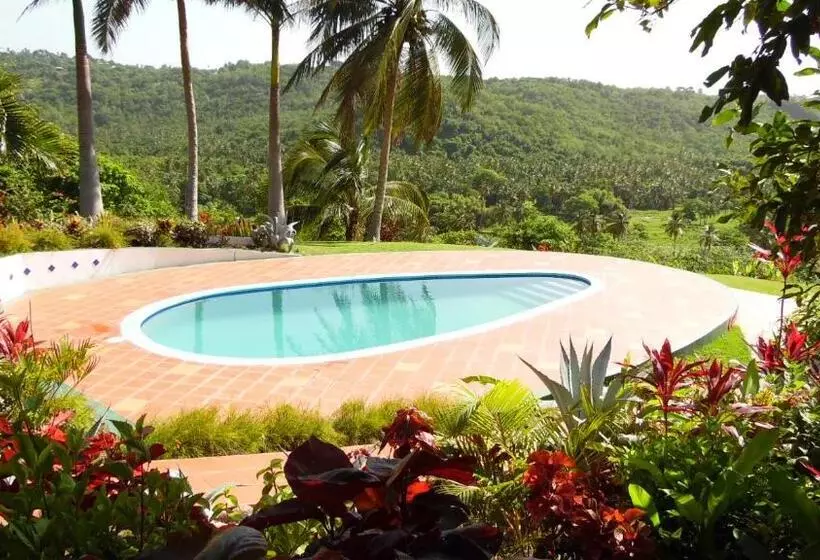 هتل Vacation Suites