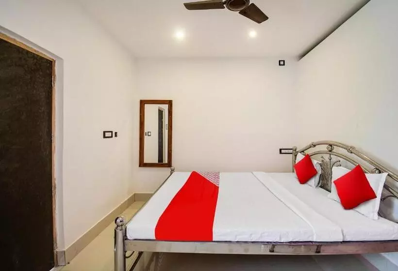 Hotel O Mango Leaf Hotel & Restaurant