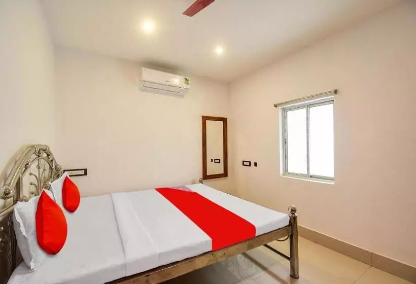 Hotel O Mango Leaf Hotel & Restaurant