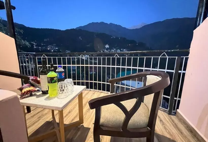 ホテル Canadian Cottage Dalhousie