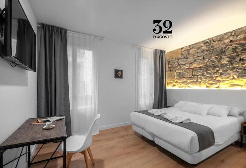 بنسيون 32 De Agostos