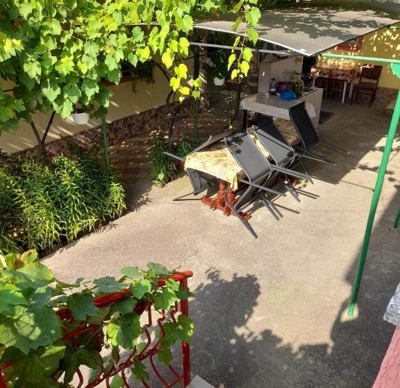 پانسیون Casa Daria