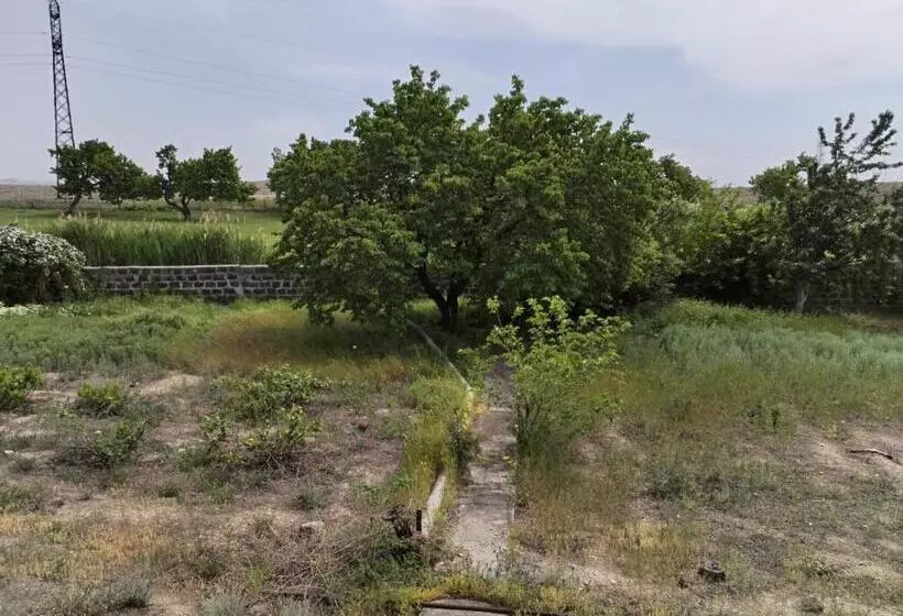 Majatalo Airport To Echmiadzin Guest House