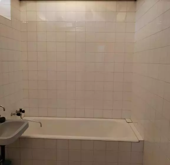 Majatalo Airport To Echmiadzin Guest House