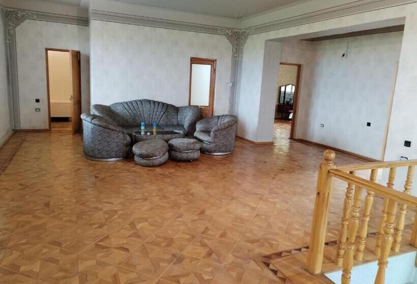 膳宿费 Airport To Echmiadzin Guest House