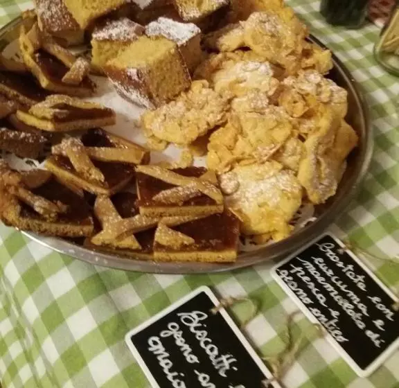 Majatalo Il Conte Di Montechiaro Rural B&b