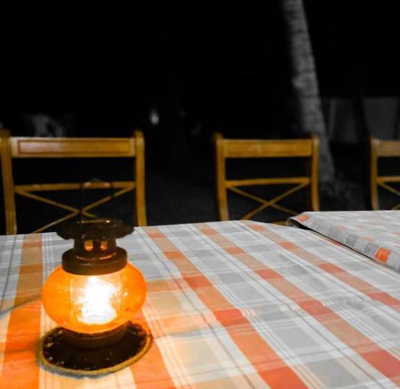 פנסיון Sea Haven Restaurant & Bungalow