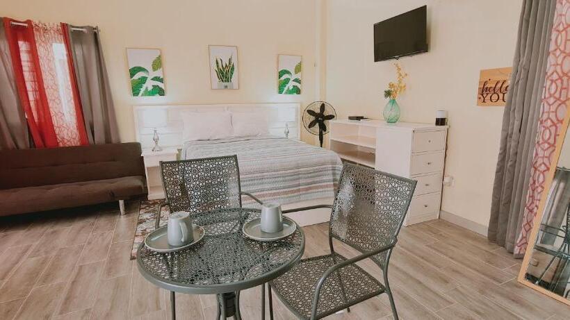 پانسیون Sunsets At Sunshine Village Lofts