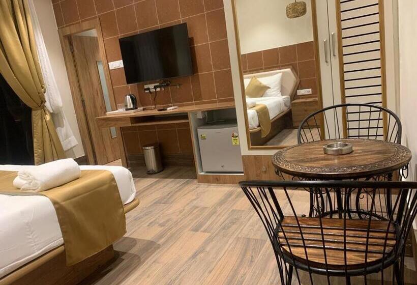 منتجع Damodar River Retreat, Uluberia