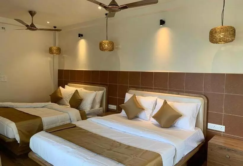 Lomakeskus Damodar River Retreat, Uluberia