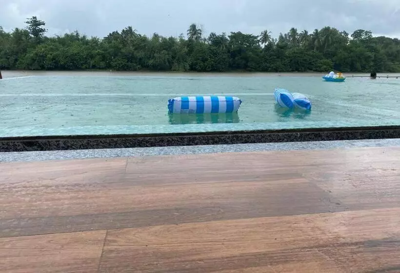 Lomakeskus Damodar River Retreat, Uluberia