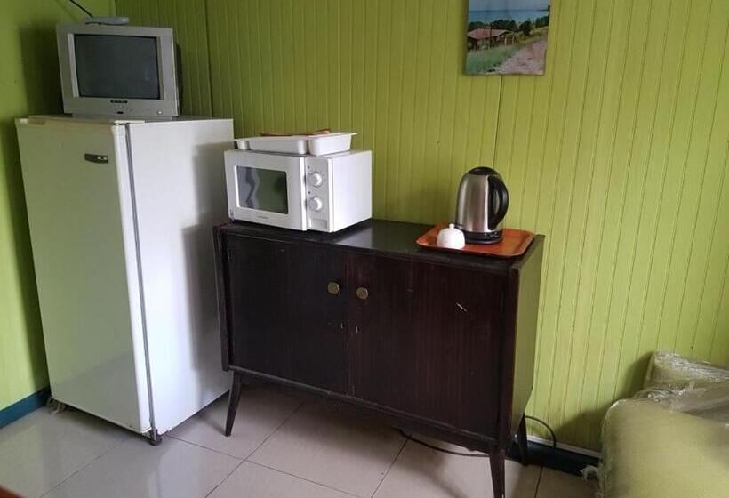 Hostel Cabañas Patricia Licanray