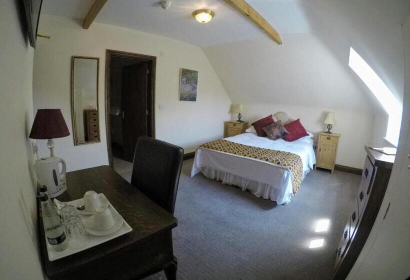 فندق صغير The Crown Inn