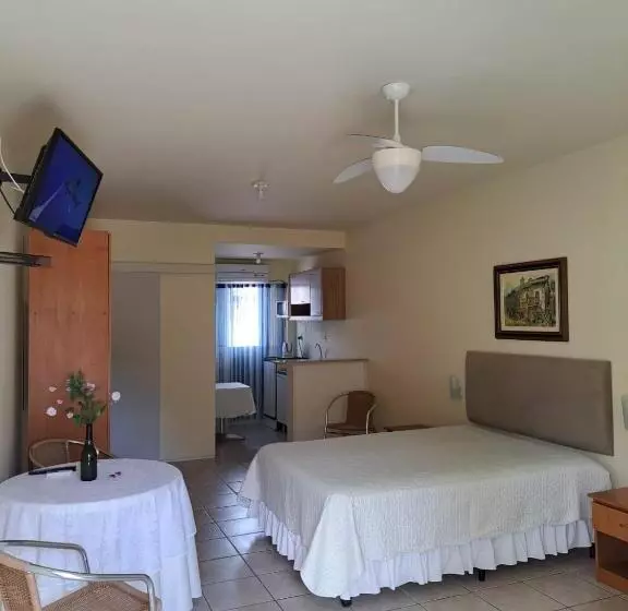 ユースホステル Velho Estaleiro Apartamentos Por Temporada