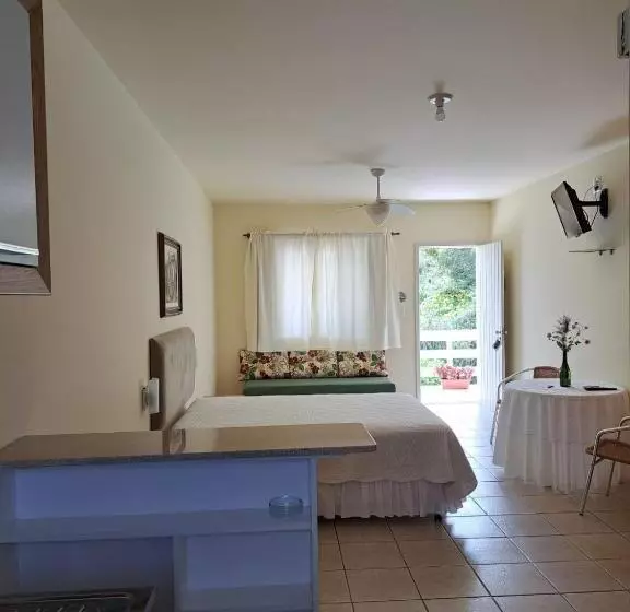 ユースホステル Velho Estaleiro Apartamentos Por Temporada