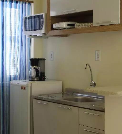 ユースホステル Velho Estaleiro Apartamentos Por Temporada