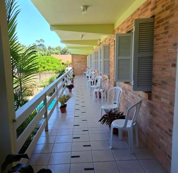 ユースホステル Velho Estaleiro Apartamentos Por Temporada