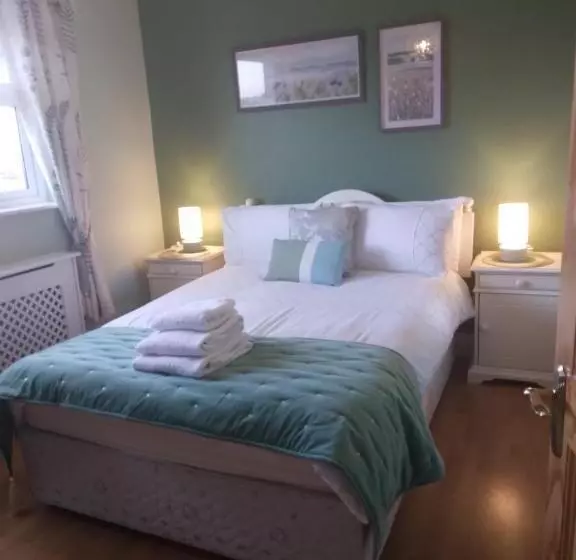 Aamiaismajoitus (B&B) Tess S Guest House R95k6n1 This Property Is Unsuitable For Children Under 12 Years Old