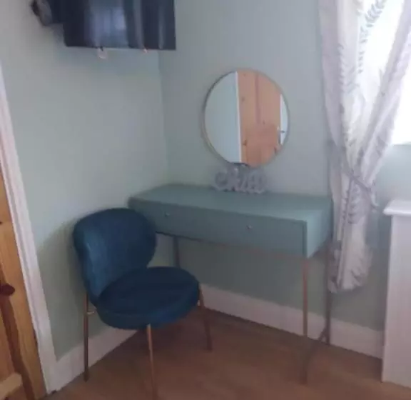 Aamiaismajoitus (B&B) Tess S Guest House R95k6n1 This Property Is Unsuitable For Children Under 12 Years Old