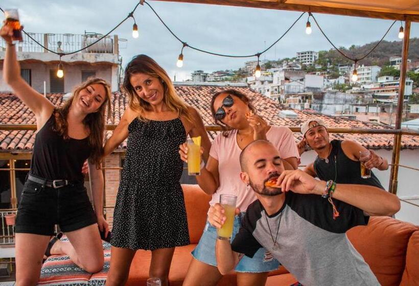 Chanclas Hostel Vallarta