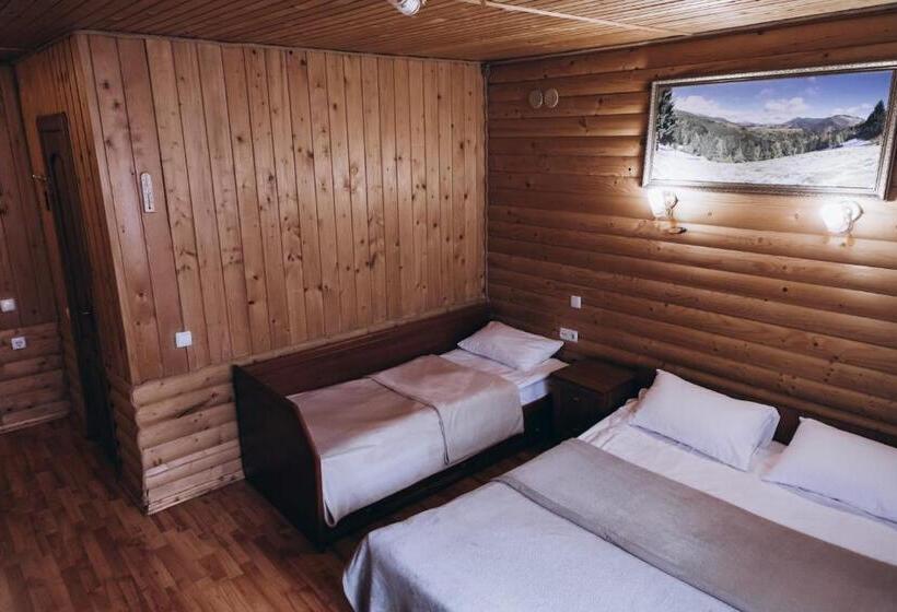 בית מלון כפרי новий