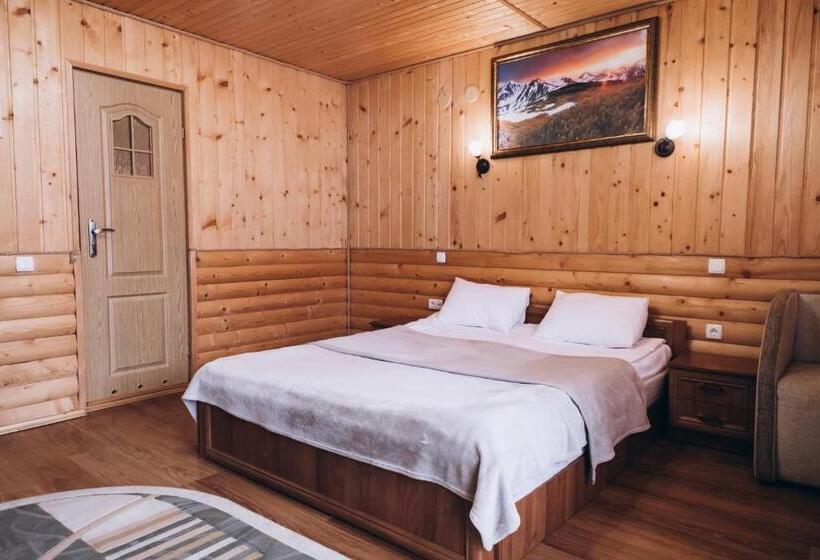 בית מלון כפרי новий