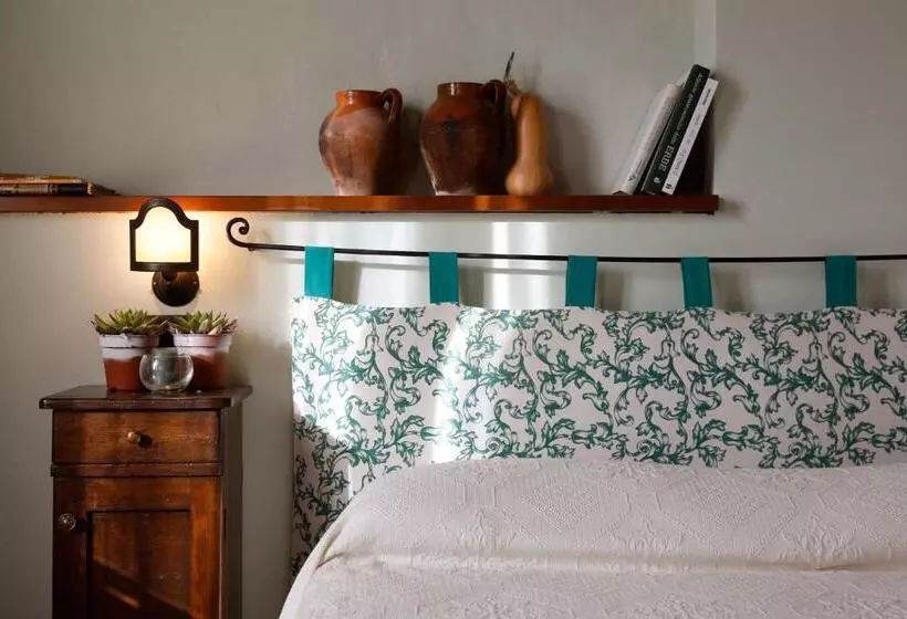 ホテル Agriturismo Valpietro