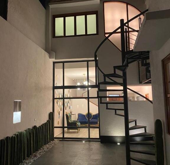 هتل Siete Puertas Coyoacán