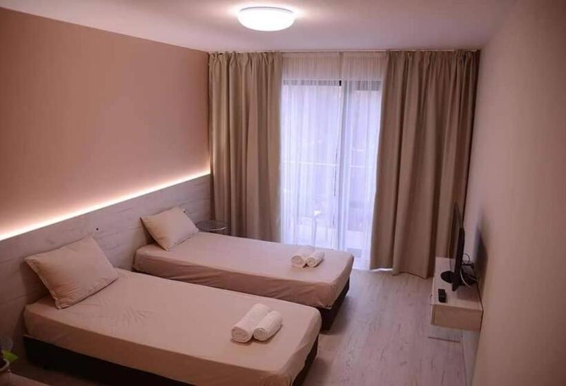 膳宿费 стаи за гости гебедже