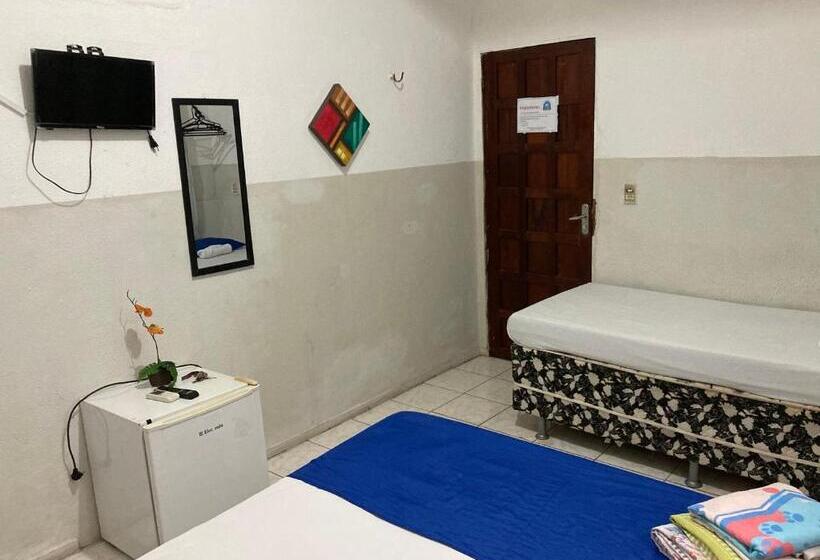 پانسیون Aquarius De Iracema