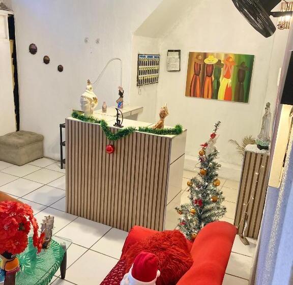 پانسیون Aquarius De Iracema