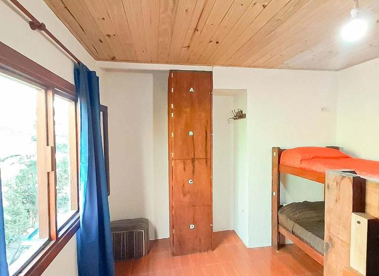 פנסיון Deptos Pinamar