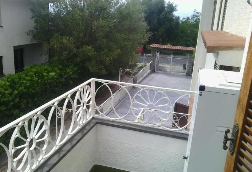 膳宿费 Le Magnolie