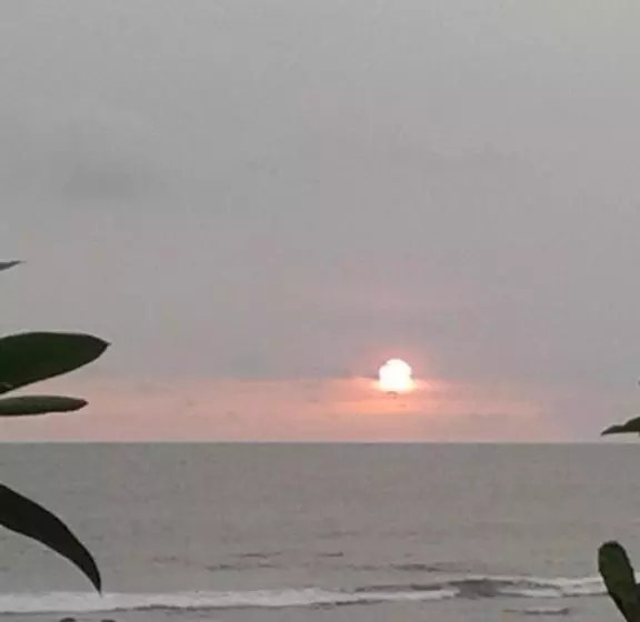 ペンション Oceanfront Gem At La Joya De Lagarto