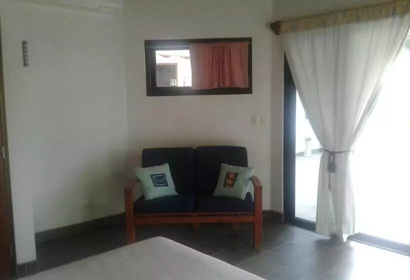 ペンション Oceanfront Gem At La Joya De Lagarto