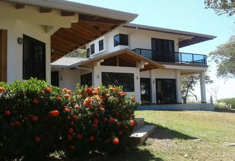 ペンション Oceanfront Gem At La Joya De Lagarto