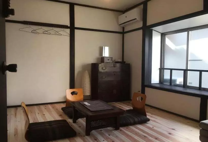 Majatalo Shikkuinoyado Tenjin