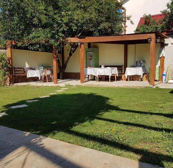 پانسیون Vila Ella