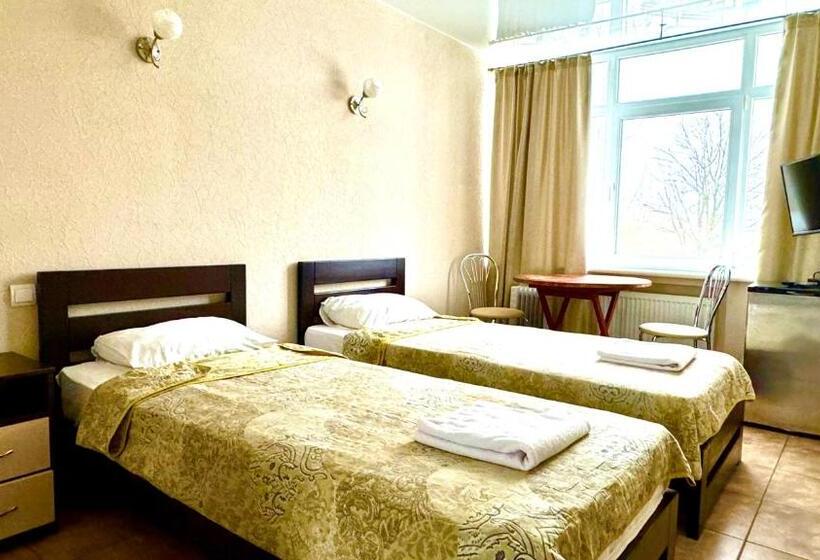 渡假胜地  база відпочинку ріверсайд світло є завжди