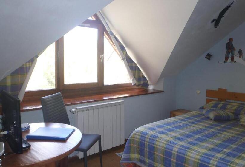 ユースホステル Auberge Aux 3 Frenes